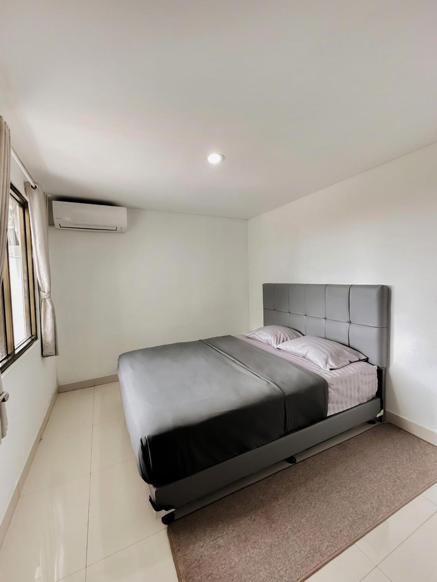 Apateu1109 Simple Cozy 1 Bedroom Tera * Bandung